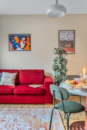 Vibrant & Central w Netflix, WiFi, 200m tram&bus